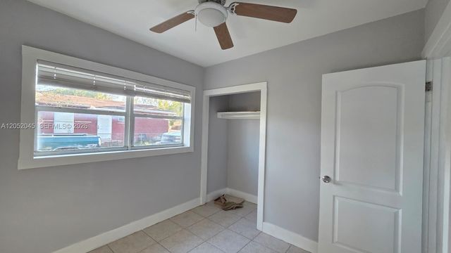 1430 NW 7th St, Fort Lauderdale, FL 33311
