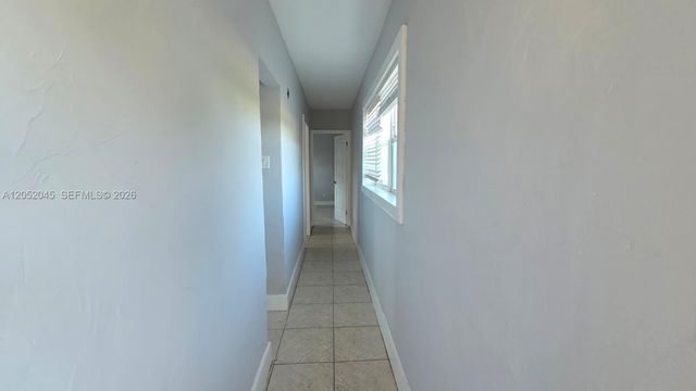 1430 NW 7th St, Fort Lauderdale, FL 33311