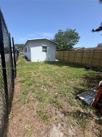 1430 NW 7th St, Fort Lauderdale, FL 33311