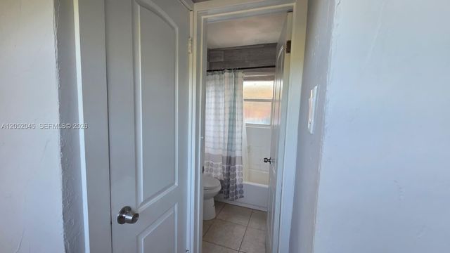 1430 NW 7th St, Fort Lauderdale, FL 33311