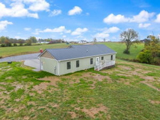 150 Sunflower Road, Flemingsburg, KY 41041
