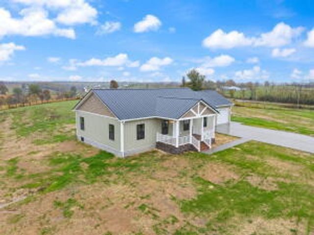 150 Sunflower Road, Flemingsburg, KY 41041