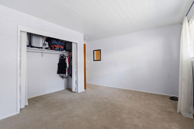 6298 Fairview Dr, Pollock Pines, CA 95726