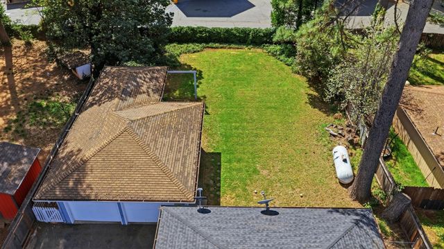 6298 Fairview Dr, Pollock Pines, CA 95726