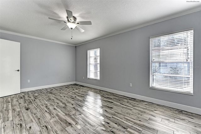 1106 SOUTHERN PINE LANE, Sarasota, FL 34243