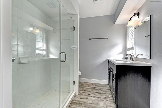 1106 SOUTHERN PINE LANE, Sarasota, FL 34243