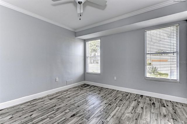 1106 SOUTHERN PINE LANE, Sarasota, FL 34243