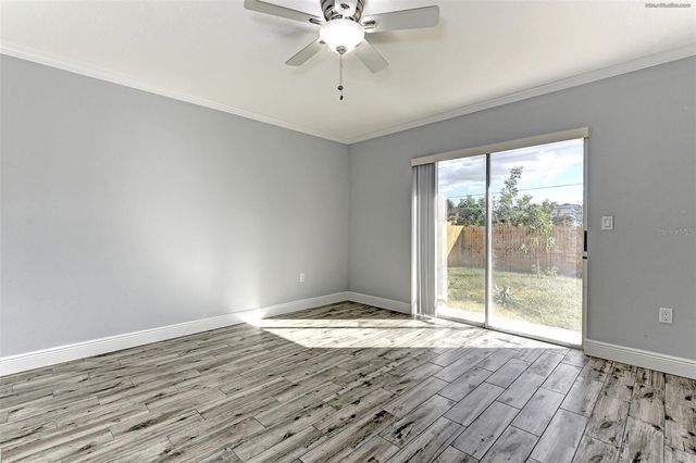1106 SOUTHERN PINE LANE, Sarasota, FL 34243