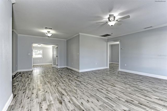 1106 SOUTHERN PINE LANE, Sarasota, FL 34243
