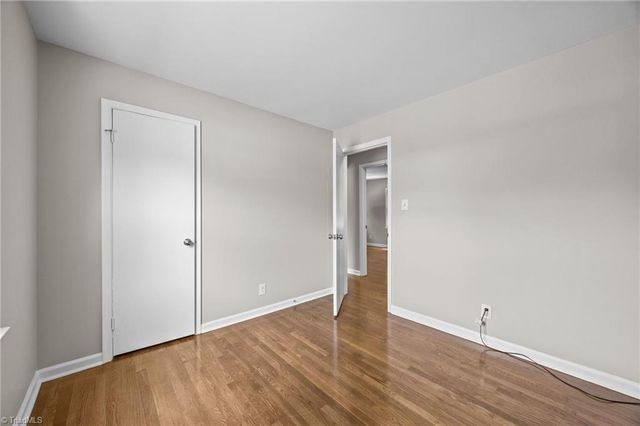 2957 Bainbridge Drive, Winston-salem, NC 27105