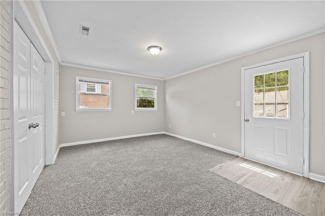 2957 Bainbridge Drive, Winston-salem, NC 27105