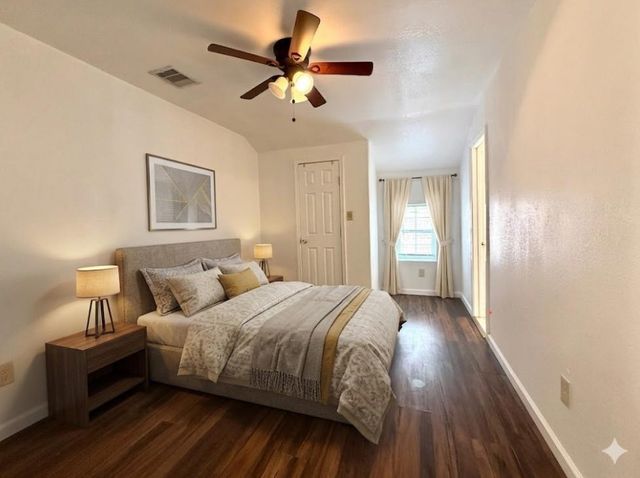 421 Sidney Street 1, Houston, TX 77003
