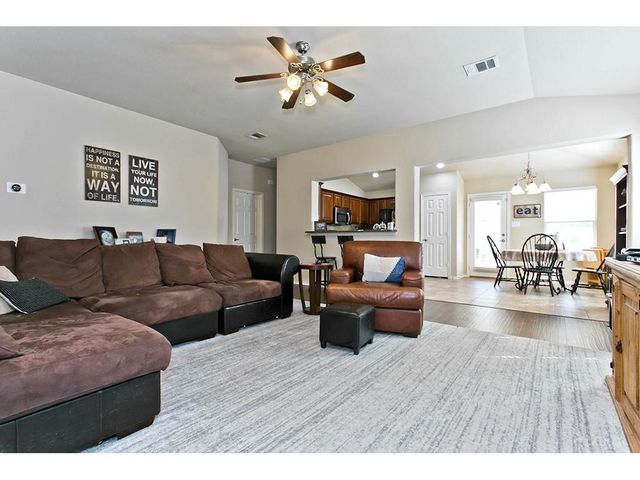 1808 Sand Creek RD, Cedar Park, TX 78613