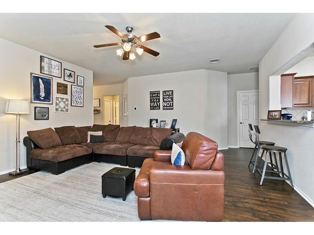 1808 Sand Creek RD, Cedar Park, TX 78613