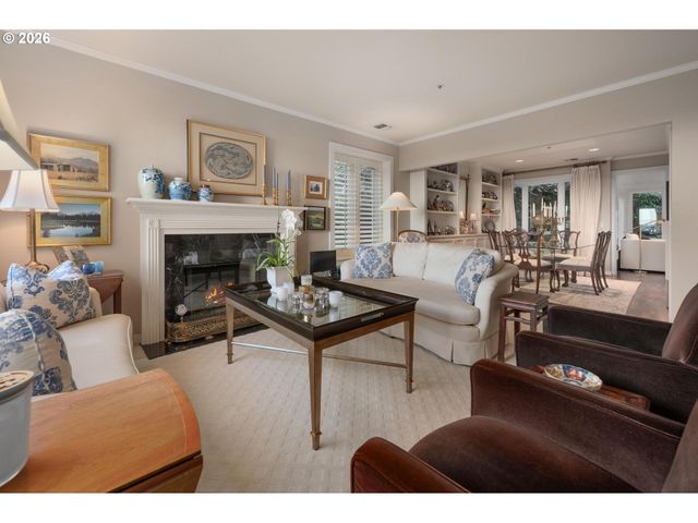 750 Nw WESTOVER Sq, Portland, OR 97210