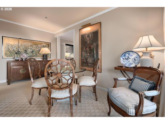 750 Nw WESTOVER Sq, Portland, OR 97210