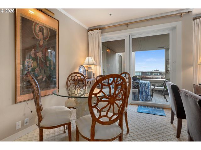 750 Nw WESTOVER Sq, Portland, OR 97210