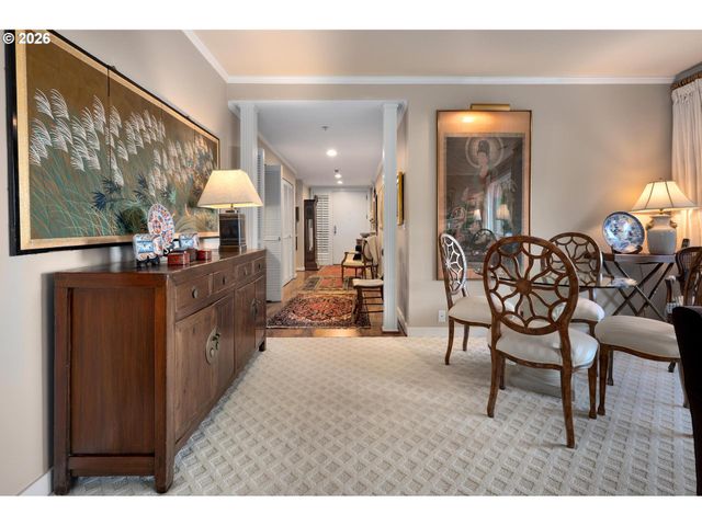 750 Nw WESTOVER Sq, Portland, OR 97210