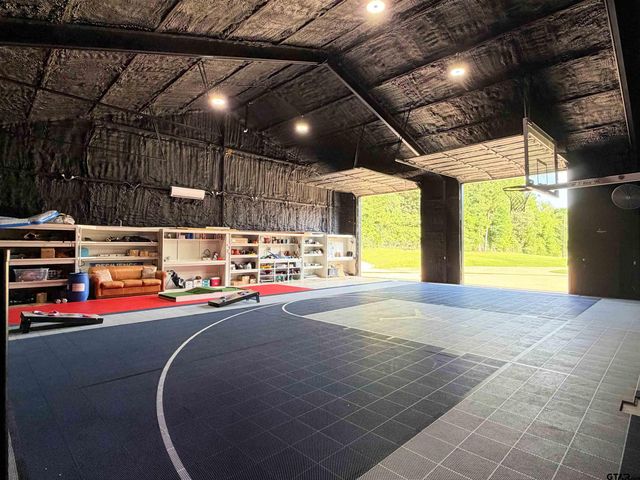 2150 W Cr 152, Tyler, TX 75703