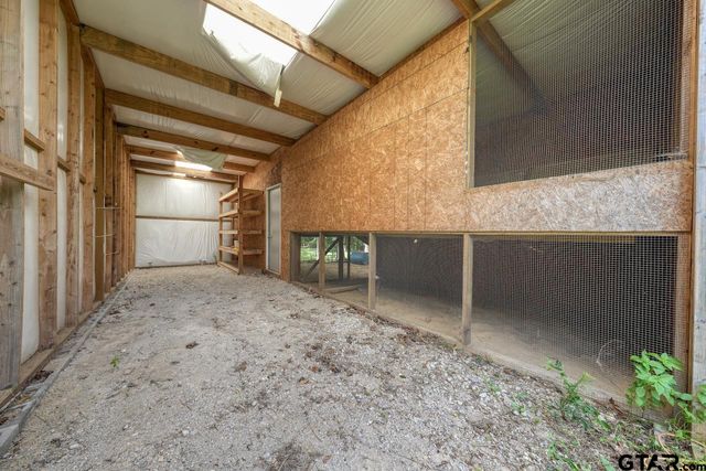 2150 W Cr 152, Tyler, TX 75703