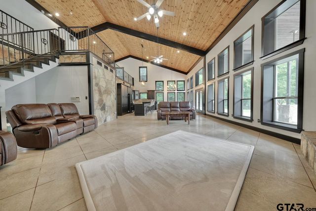 2150 W Cr 152, Tyler, TX 75703
