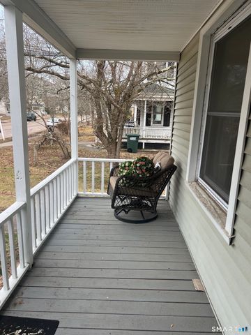 13 Moss Street, Stonington, CT 06379