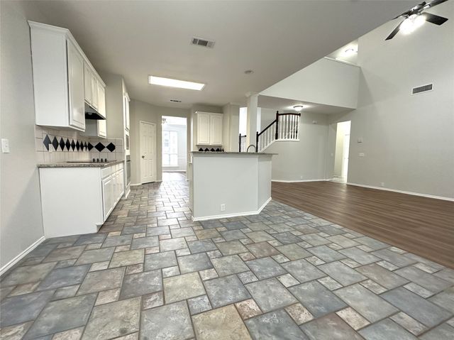 6704 Alderbrook Drive, Denton, TX 76210
