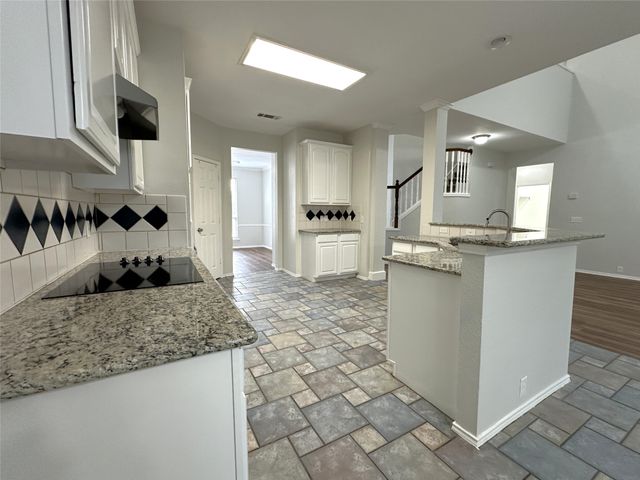 6704 Alderbrook Drive, Denton, TX 76210