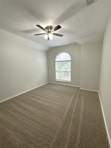 6704 Alderbrook Drive, Denton, TX 76210