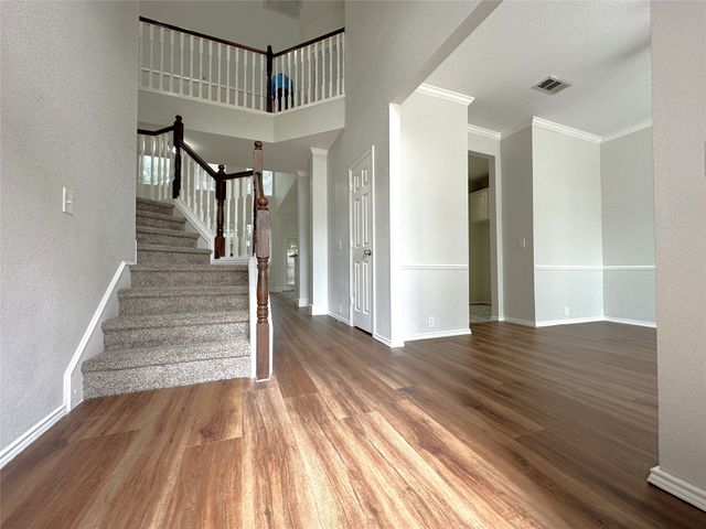 6704 Alderbrook Drive, Denton, TX 76210