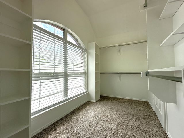 6704 Alderbrook Drive, Denton, TX 76210