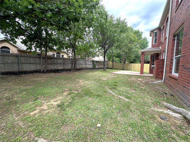 6704 Alderbrook Drive, Denton, TX 76210