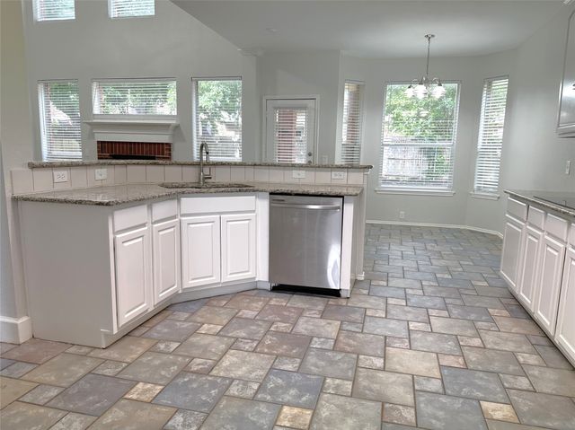 6704 Alderbrook Drive, Denton, TX 76210