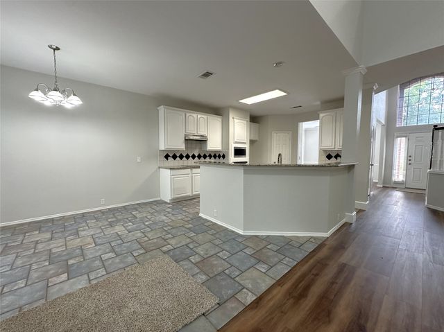 6704 Alderbrook Drive, Denton, TX 76210
