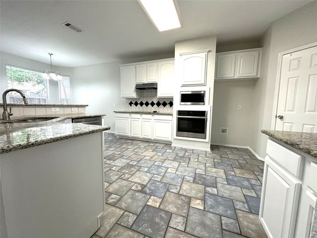 6704 Alderbrook Drive, Denton, TX 76210