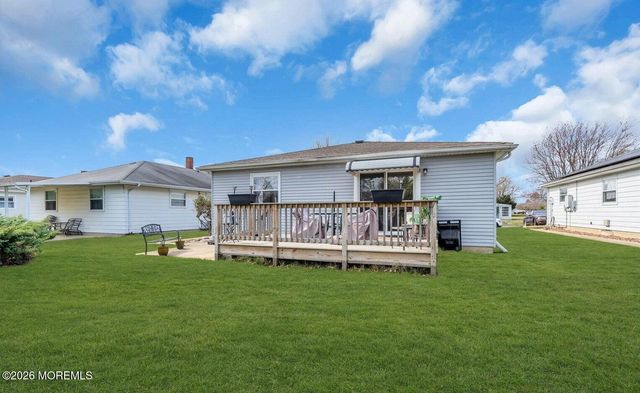 175 Liberta Drive, Toms River, NJ 08757