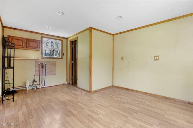 852 Wallace Road, Little Hocking, OH 45742