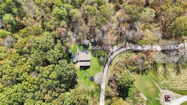 852 Wallace Road, Little Hocking, OH 45742