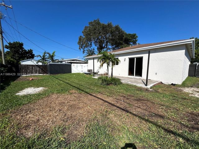 10990 SW 217th Ter, Miami, FL 33170
