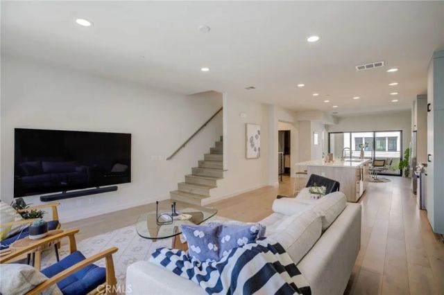 4518 Ayla Lane, Eagle Rock, CA 90041
