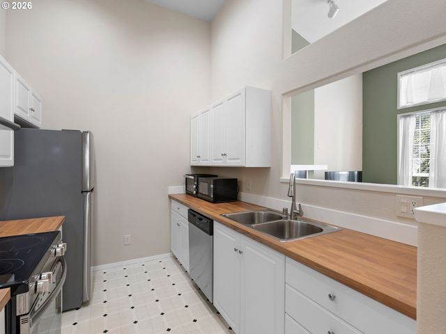 13210 Se 7TH St, Vancouver, WA 98683