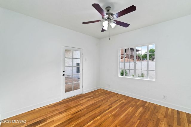 2210 E 6th Street, Tucson, AZ 85719