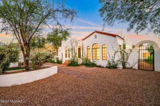 2210 E 6th Street, Tucson, AZ 85719