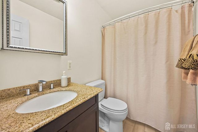 56 Corona Road, East Brunswick, NJ 08816