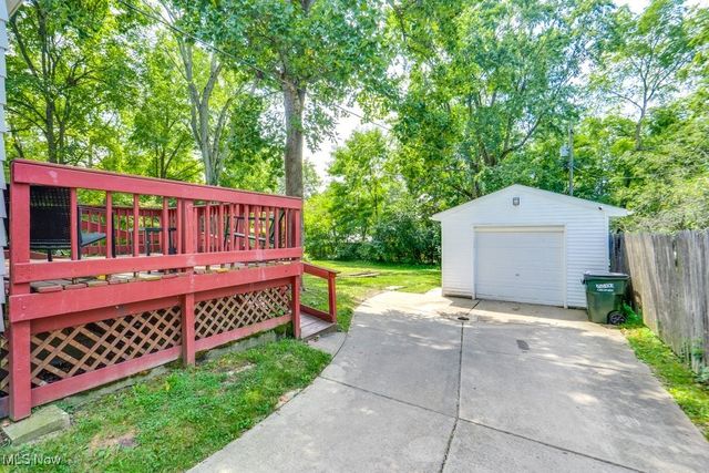 730 Washington Court, Bedford, OH 44146