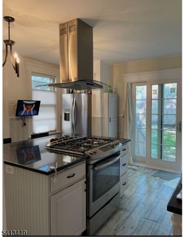 169 Walnut St, Bloomfield Twp., NJ 07003