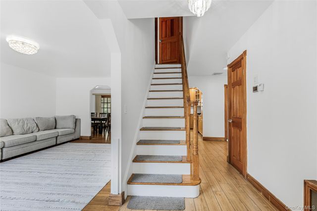 107 HAYWARD Street, Yonkers, NY 10704