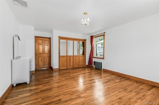 107 HAYWARD Street, Yonkers, NY 10704