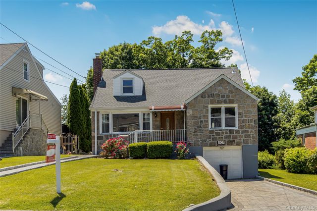 107 HAYWARD Street, Yonkers, NY 10704