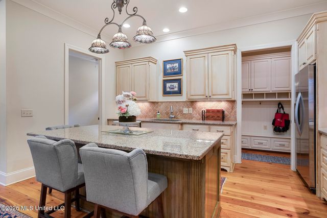 502 Northlake Avenue, Ridgeland, MS 39157